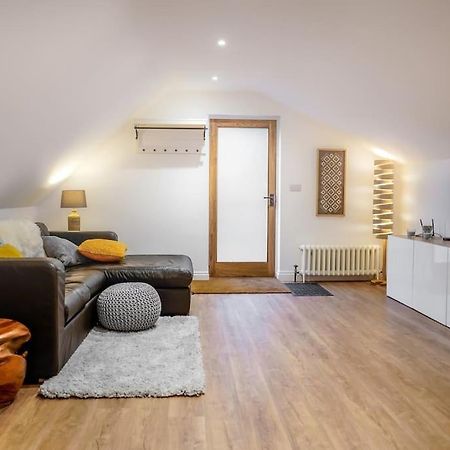 The Loft Apartment @ Lower Coombe Royal キングスブリッジ エクステリア 写真